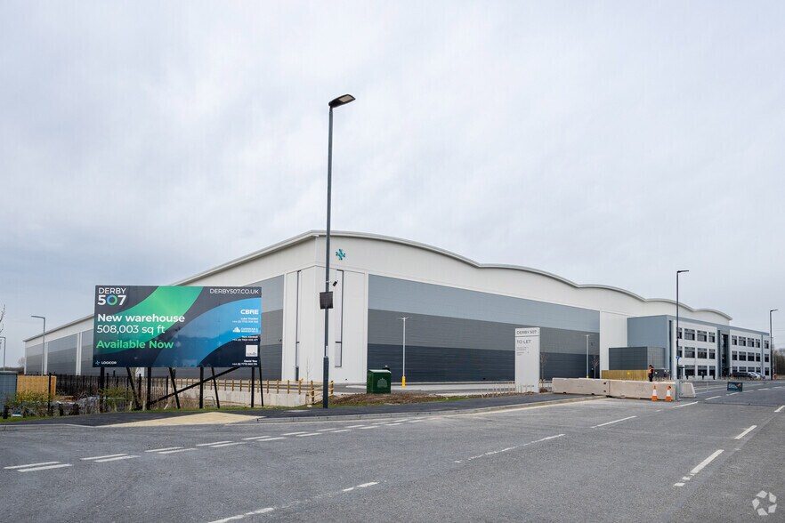 Sinfin Moor, Derby à louer - Photo de l’immeuble – Image 2 sur 3