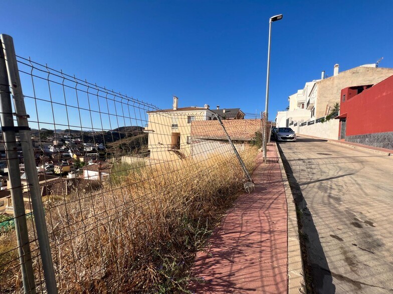 Terrain dans Málaga, Málaga à vendre - Photo de l’immeuble – Image 3 sur 9