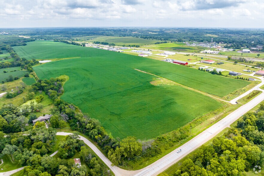 I-80 & Highway 169, De Soto, IA à vendre - Aérien – Image 2 sur 12