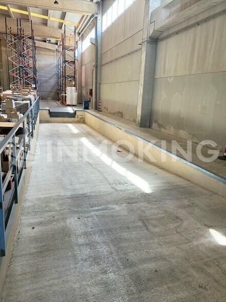 Industriel/Logistique dans Paterna, Valencia à louer - Photo intérieure – Image 3 sur 15