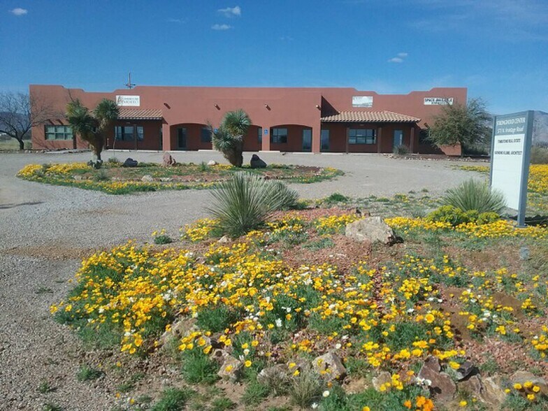 571 Frontage, Sunsites, AZ à vendre - Photo principale – Image 1 sur 7