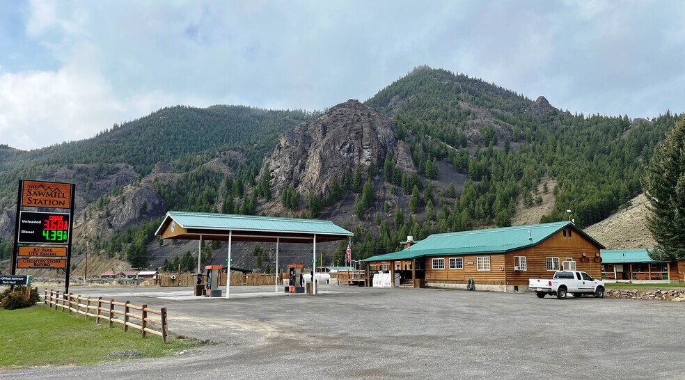 21855 Highway 75, Clayton, ID à vendre - Photo principale – Image 1 sur 9