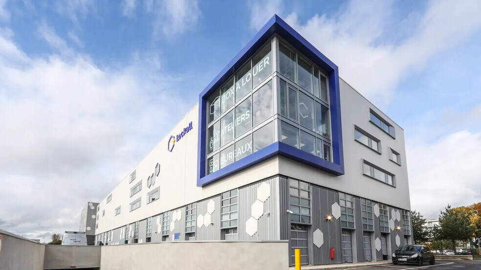 13 Avenue Louis Bréguet, Vélizy-Villacoublay à louer - Photo de l’immeuble – Image 2 sur 7