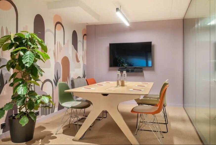 Bureau dans Paris à louer - Photo de l’immeuble – Image 2 sur 9