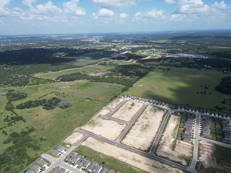 1049 County Road 201, Liberty Hill, TX à vendre - Photo de l’immeuble – Image 3 sur 20