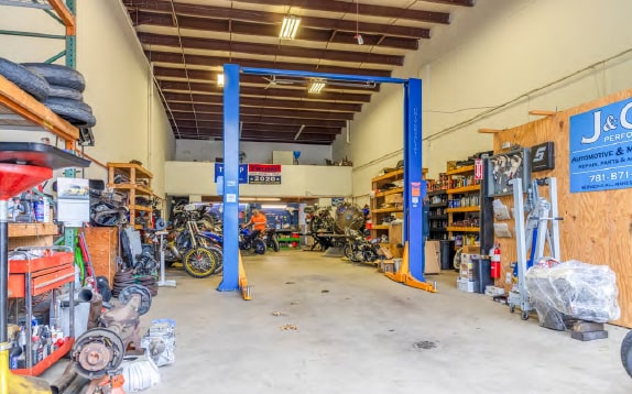 150 Franklin St, East Bridgewater, MA à vendre - Photo intérieure – Image 2 sur 3