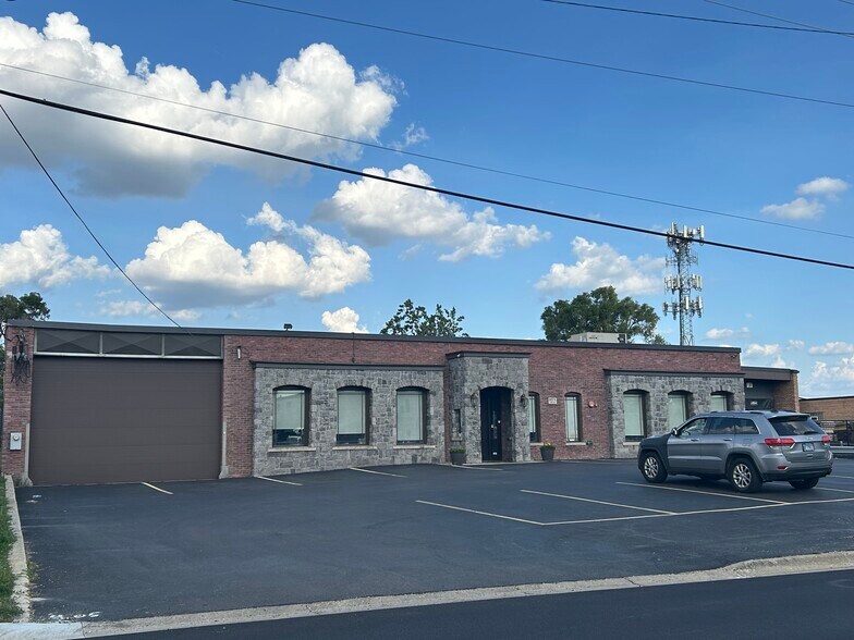 1937 & 1953 N 17th Ave portefeuille de 2 biens à vendre sur LoopNet.fr - Photo de l’immeuble – Image 3 sur 6