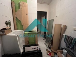 Local commercial dans Cáceres, Cáceres à louer Photo intérieure– Image 2 sur 3