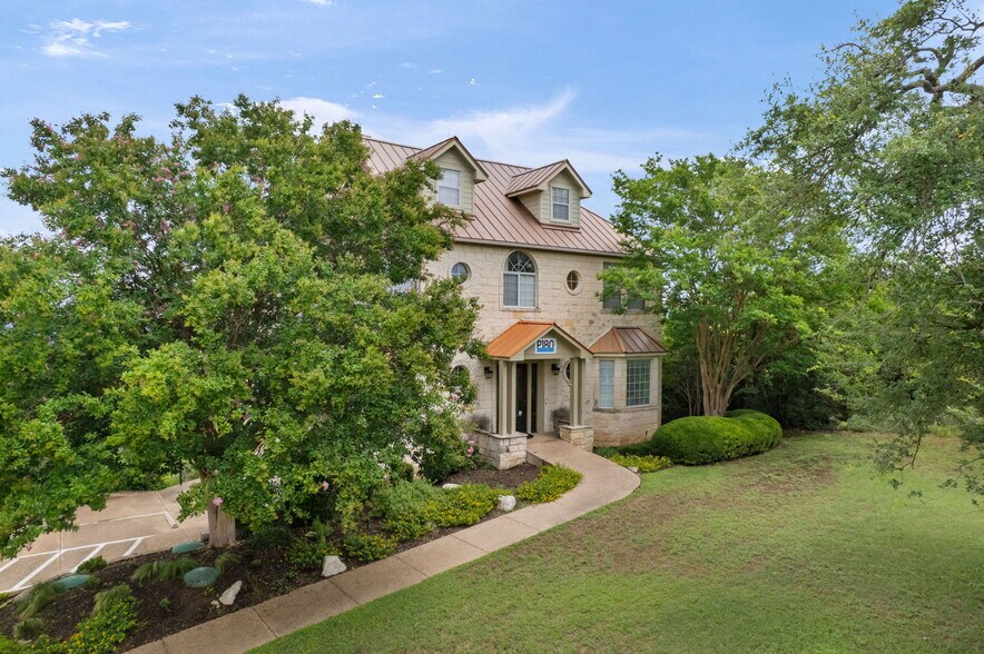 8012 Bee Caves Rd, Austin, TX à vendre - Photo principale – Image 1 sur 10
