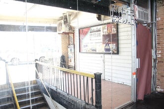 4761-4779 Broadway, New York, NY à louer Photo de l’immeuble– Image 2 sur 6