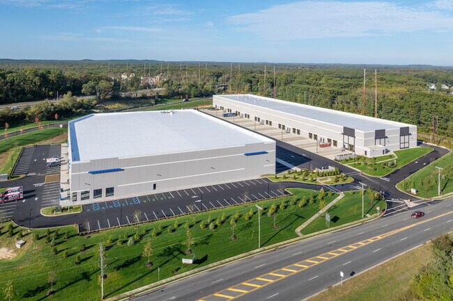 Plus de détails pour 1850 Wayside Rd, Tinton Falls, NJ - Local d'activités, Industriel/Logistique à louer