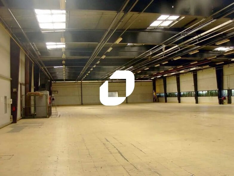 6 Rue Yves Toudic, Vénissieux à vendre - Photo de l’immeuble – Image 3 sur 7