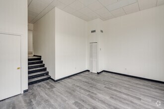 2100-2142 NW 99th Ave, Doral, FL à louer Hall d’entrée– Image 2 sur 16