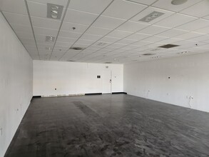 1407 Imperial Ave W, Calexico, CA à louer Photo de l’immeuble– Image 1 sur 1