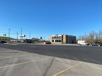 Plus de détails pour 2443 Military Rd, Niagara Falls, NY - Local commercial à vendre