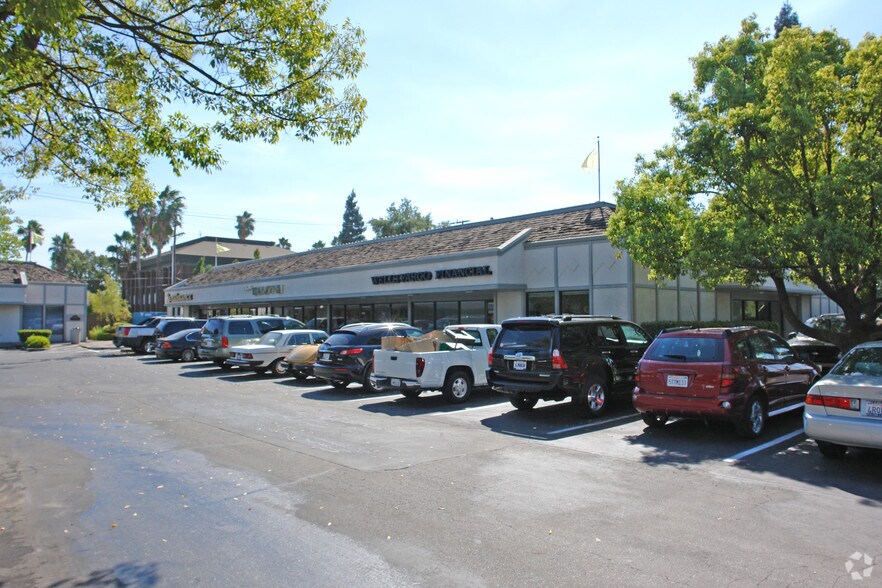 2354-2362 Fair Oaks Blvd, Sacramento, CA à louer - Photo de l’immeuble – Image 3 sur 12