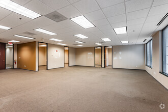 220 N Smith St, Palatine, IL à louer Photo intérieure– Image 2 sur 5