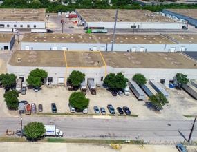 5813 Distribution, San Antonio, TX à louer Photo intérieure– Image 1 sur 6
