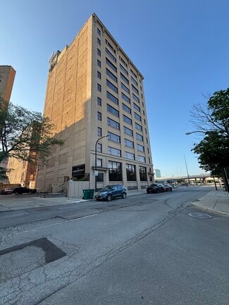 Plus de détails pour 37 Franklin St, Buffalo, NY - Bureau à vendre