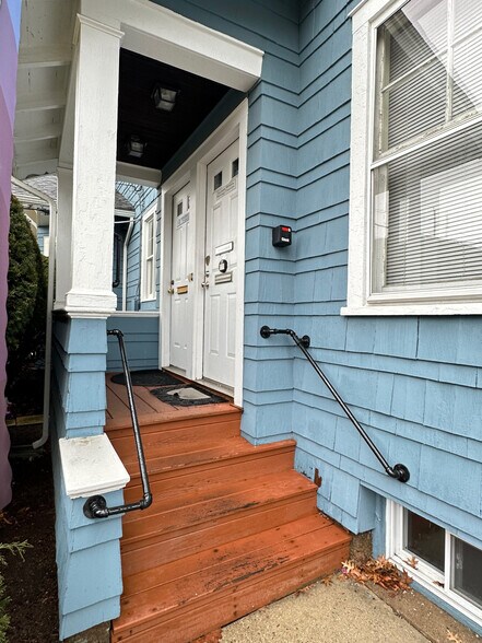 189 Kinderkamack Rd, Westwood, NJ à louer - Photo de l’immeuble – Image 3 sur 7