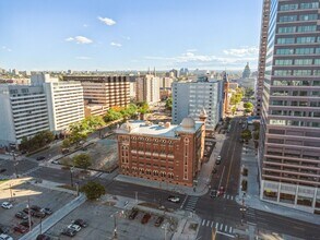 1770 Sherman St, Denver, CO - VUE AÉRIENNE  vue de carte - Image1