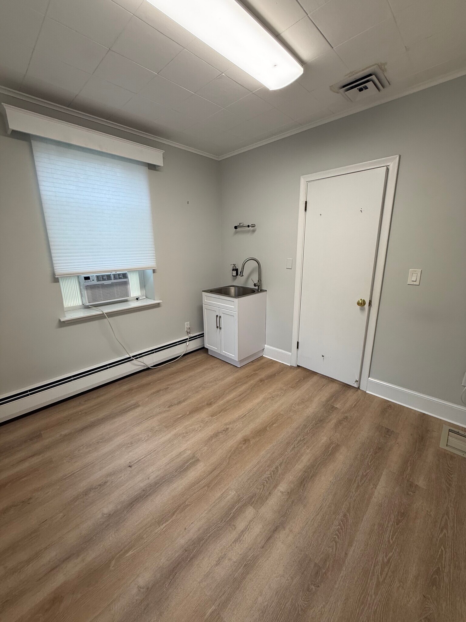 94 Pleasant St, Arlington, MA à louer Photo intérieure– Image 1 sur 3
