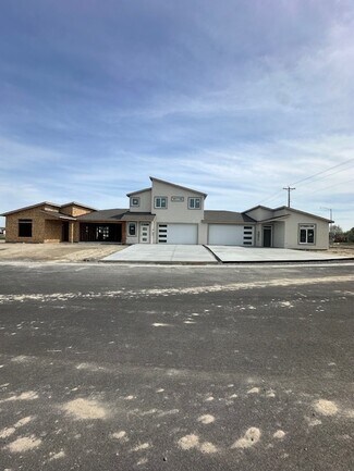 Plus de détails pour 1101-1109 Fairhaven Loop, Richland, WA - Logement à vendre