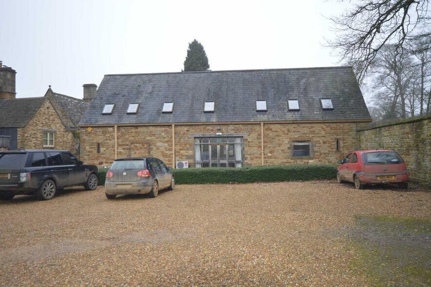 New Rd, Chipping Norton à louer - Photo de l’immeuble – Image 3 sur 12