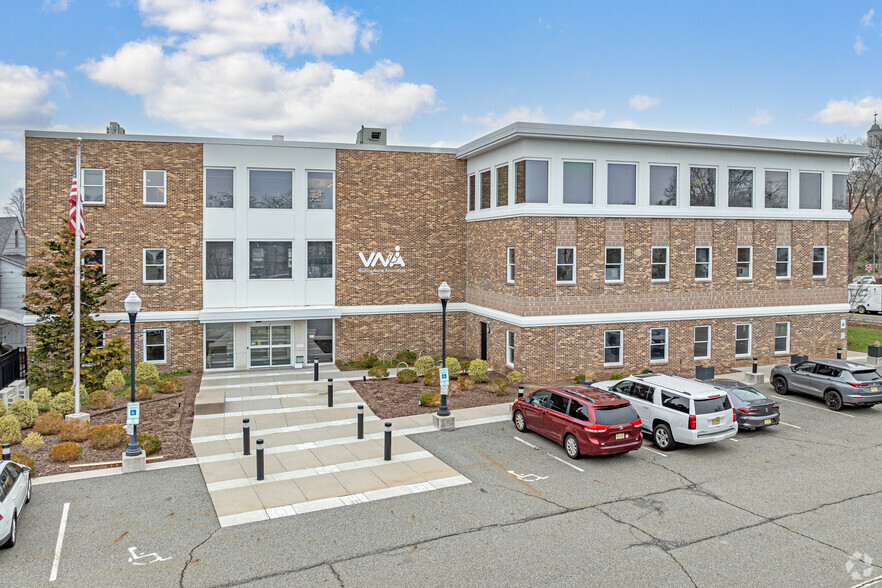 175 South St, Morristown, NJ à louer - Photo de l’immeuble – Image 2 sur 9