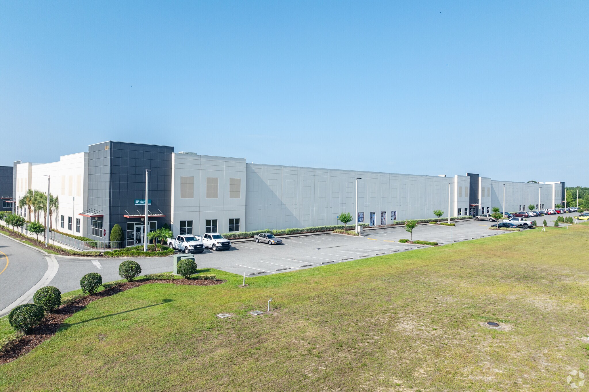 141 S County Line Rd, Plant City, FL à louer Photo principale– Image 1 sur 9