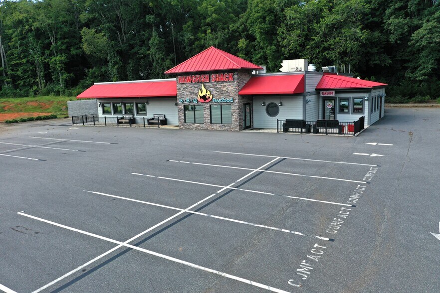 3260 S Stratford Rd, Winston-Salem, NC à vendre - Photo de l’immeuble – Image 3 sur 10