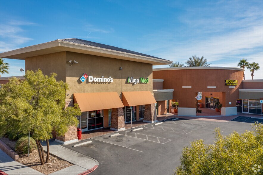 6401-6441 N Durango Dr, Las Vegas, NV à louer - Photo principale – Image 1 sur 4