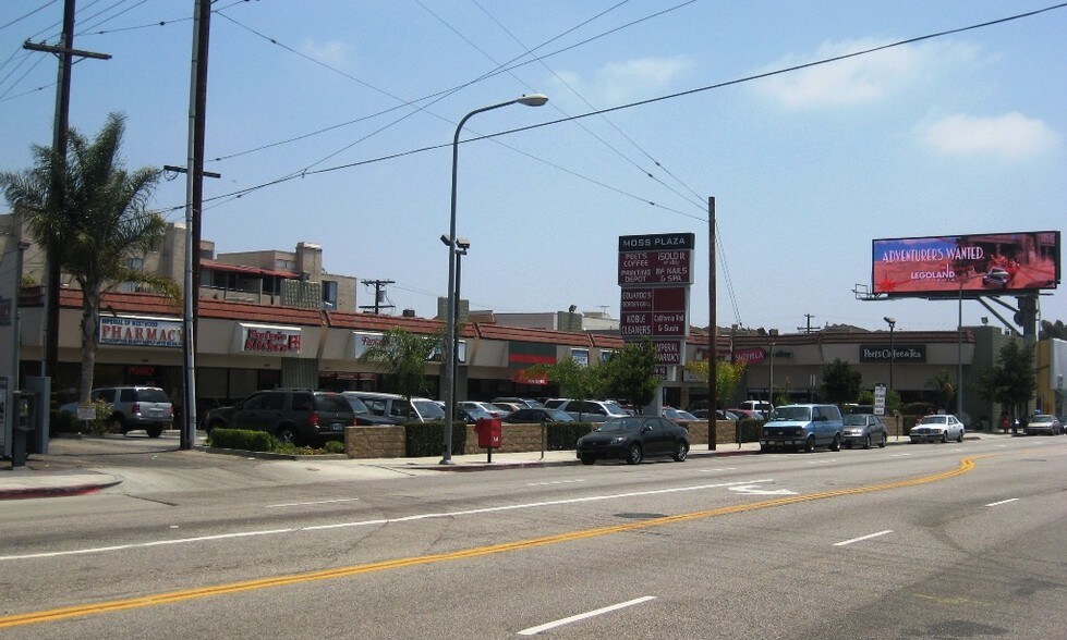 1820-1852 Westwood Blvd, Los Angeles, CA à louer - Photo principale – Image 1 sur 7