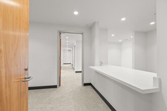 512 Westline Dr, Alameda, CA à louer Photo intérieure– Image 2 sur 14