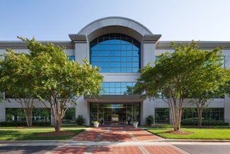 Plus de détails pour 2000 CentreGreen Way, Cary, NC - Bureau à louer