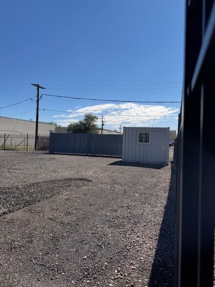 1245 E Maricopa, Phoenix, AZ à vendre - Photo de l’immeuble – Image 3 sur 5