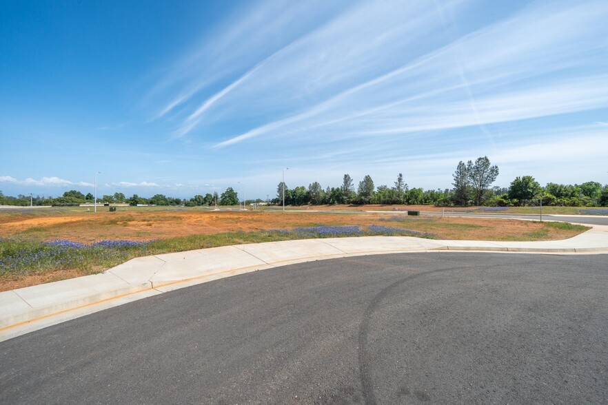 Rancho Industrial Park, Redding, CA à vendre - Photo principale – Image 1 sur 4