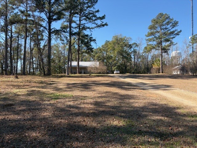 Louvinia Dr, Tallahassee, FL à vendre - Photo de l’immeuble – Image 3 sur 10