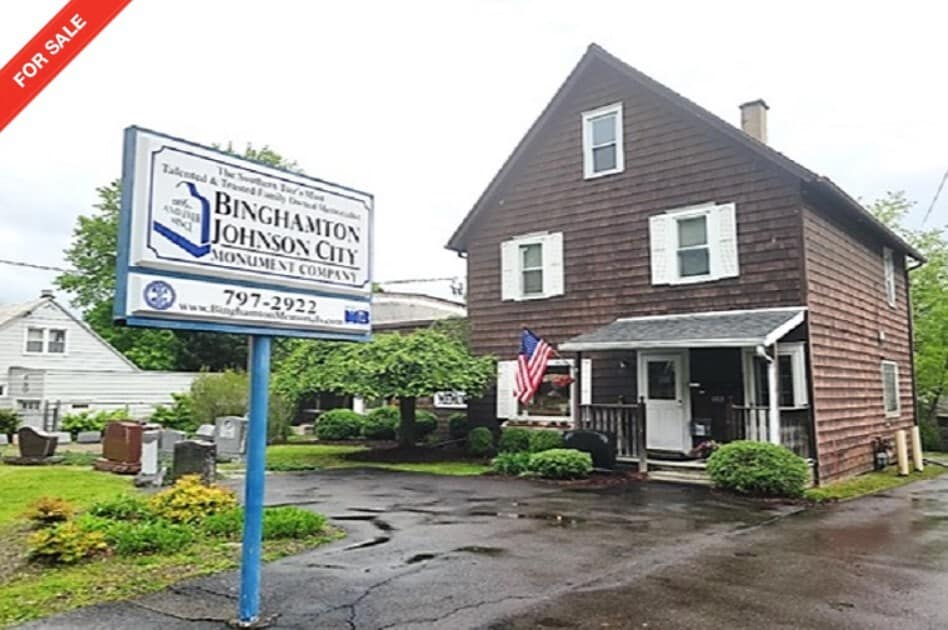 103 Burbank Ave, Johnson City, NY à vendre Photo principale– Image 1 sur 2