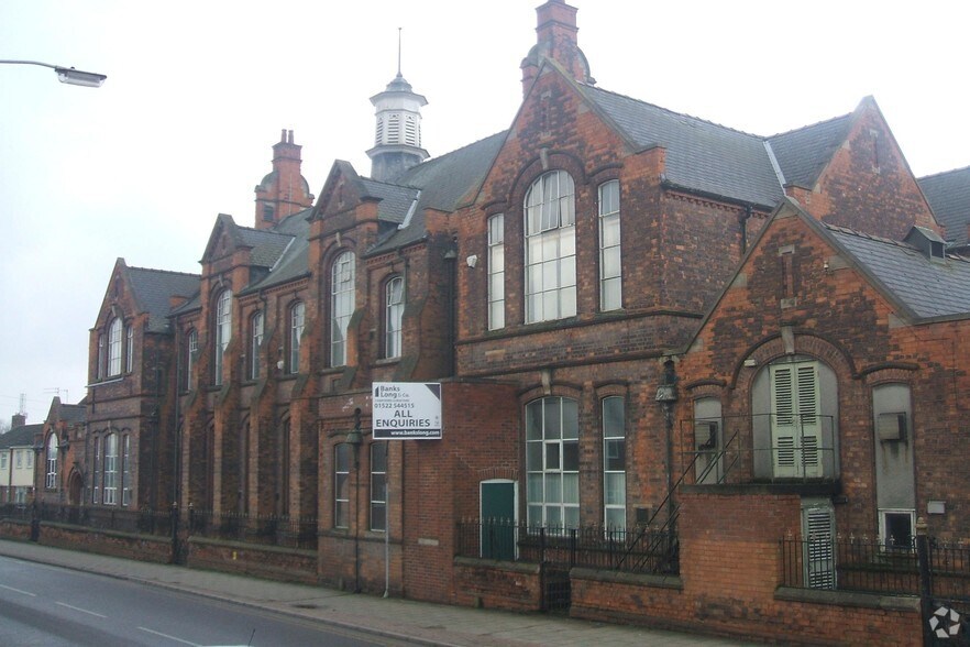 Lea Rd, Gainsborough à vendre - Photo de l’immeuble – Image 2 sur 3