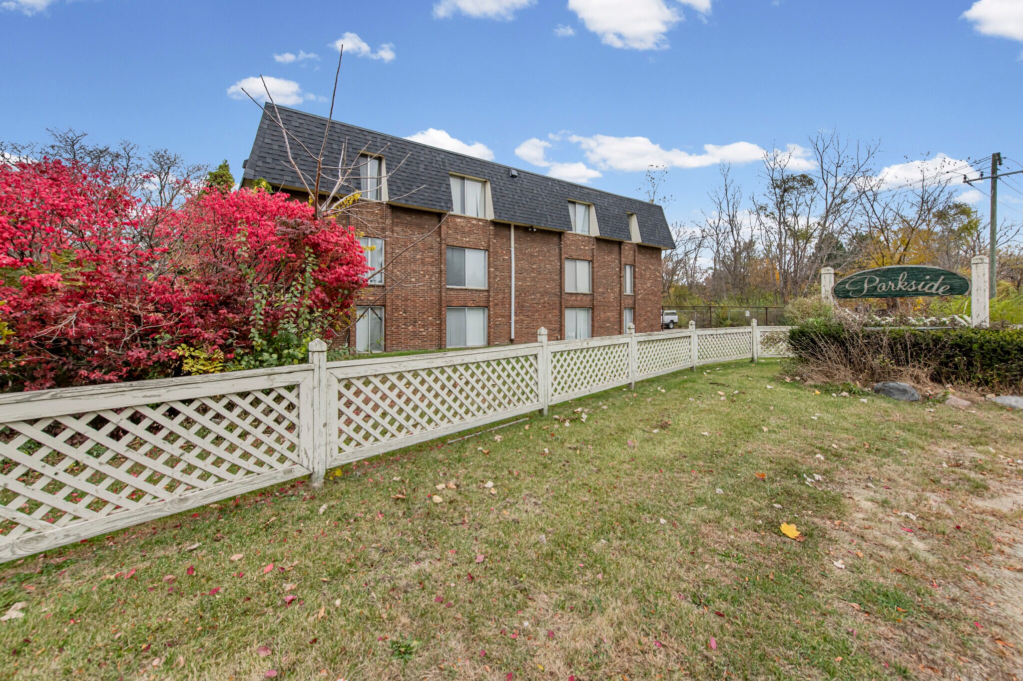 23740 Fenkell St, Detroit, MI à vendre Photo principale– Image 1 sur 63