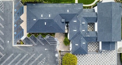 619 S Prairie Ave, Inglewood, CA à louer Photo intérieure– Image 2 sur 14