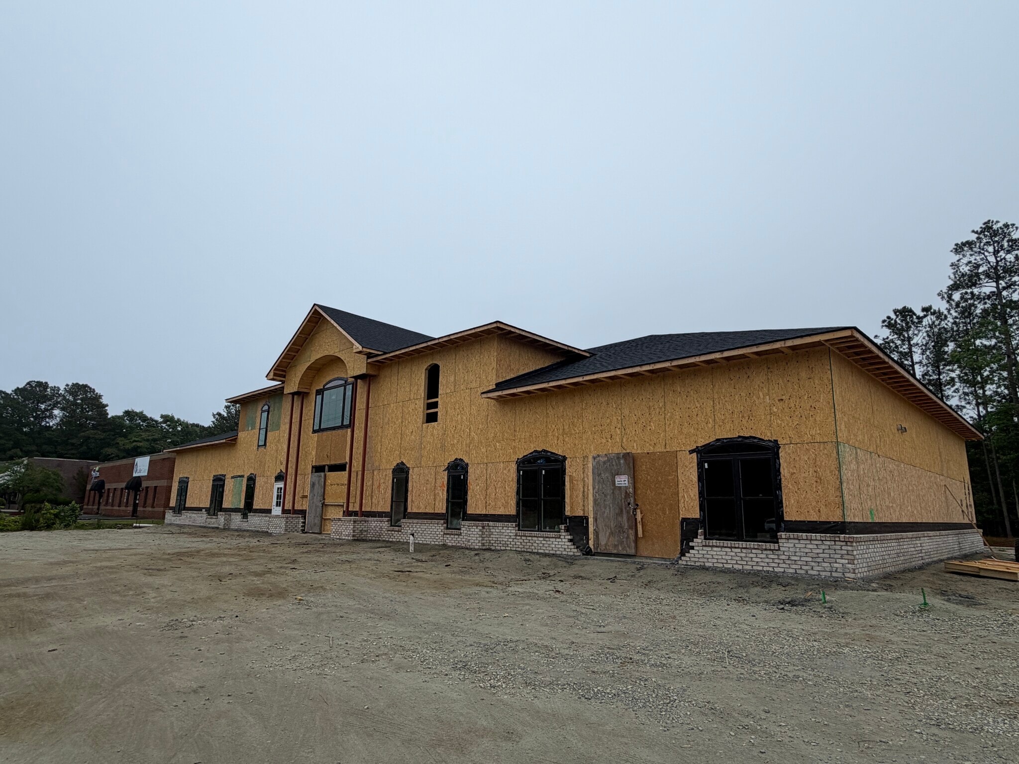 2930 Henderson Dr, Jacksonville, NC à louer Photo de la construction– Image 1 sur 3