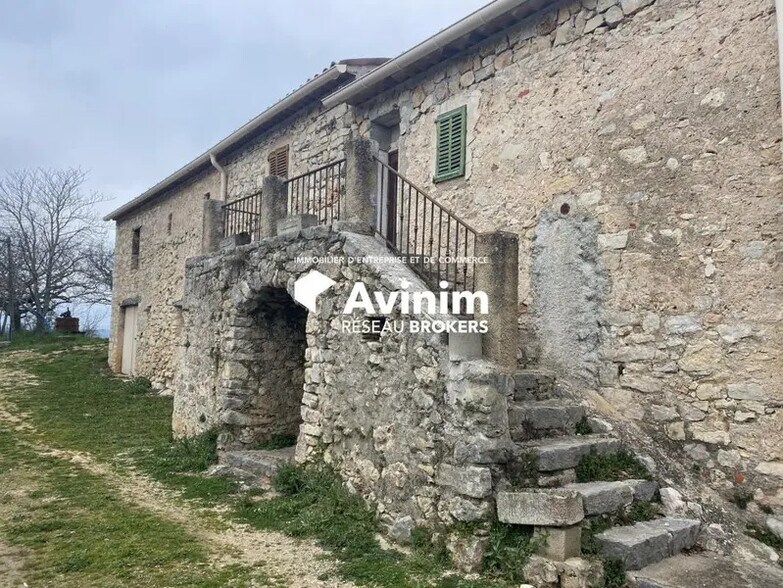 Terrain dans Fayence à vendre - Photo de l’immeuble – Image 2 sur 18