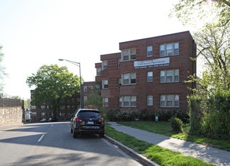 Plus de détails pour 2315-2321 Lincoln Rd NE, Washington, DC - Logement à vendre