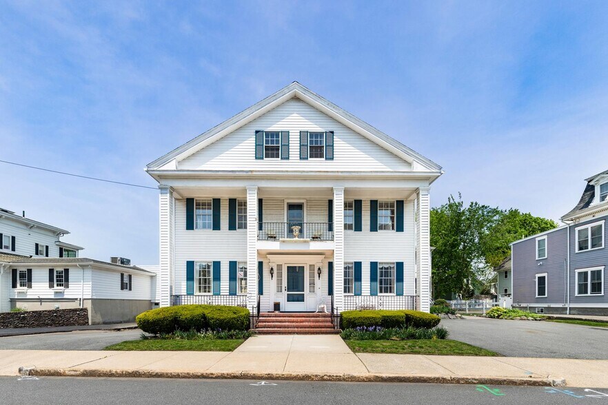 4-6 Common St, Stoneham, MA à vendre - Photo de l’immeuble – Image 3 sur 22