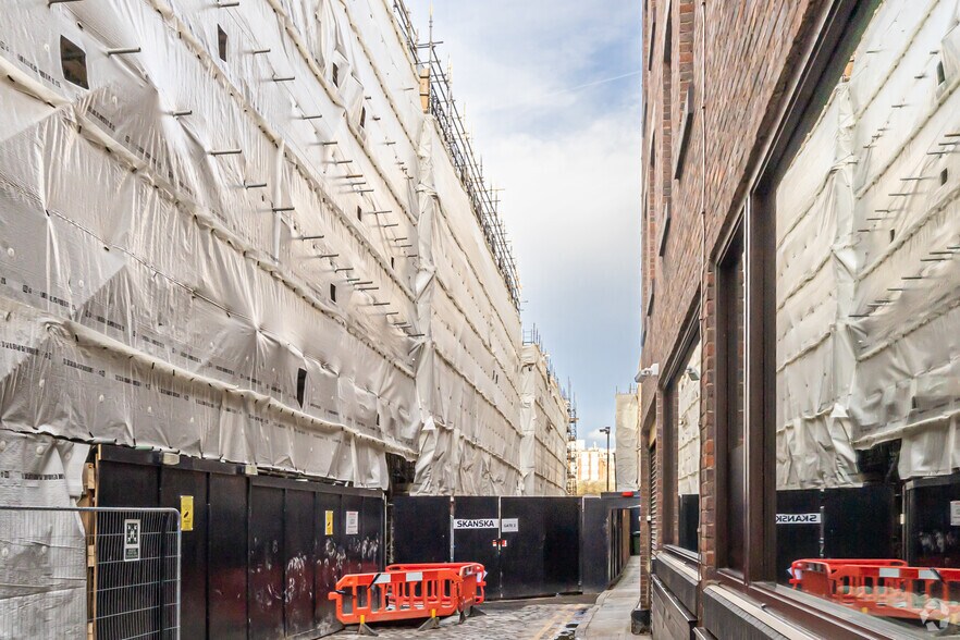 16 Blossom St, Londres à louer - Photo de l’immeuble – Image 1 sur 21