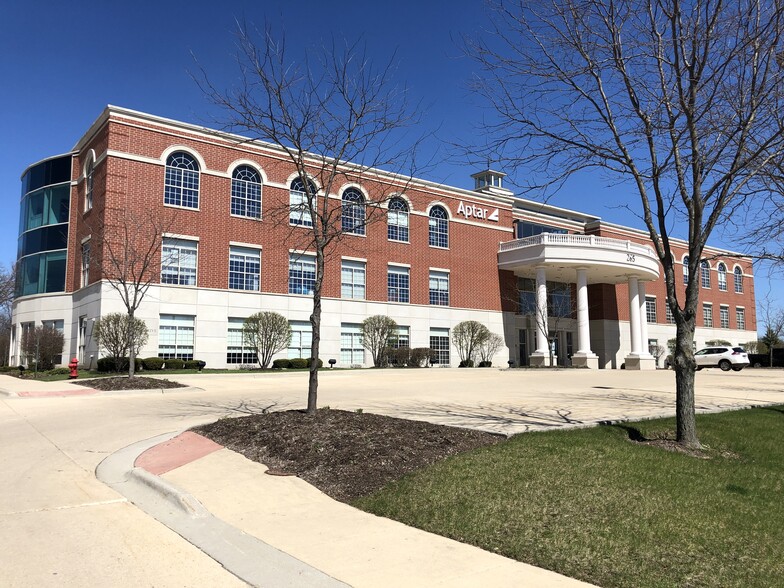 265 Exchange Dr, Crystal Lake, IL à louer - Photo de l’immeuble – Image 1 sur 12