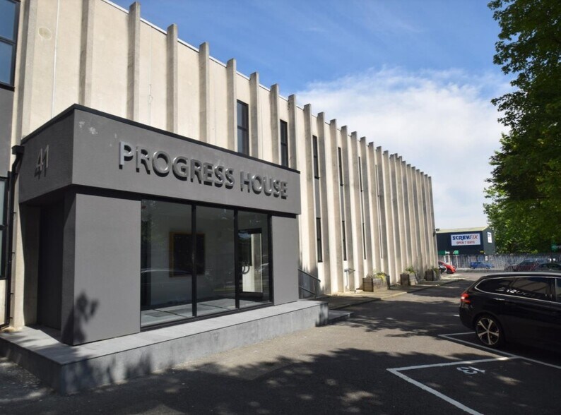 39-43 Progress Rd, Leigh On Sea à louer - Photo principale – Image 1 sur 1