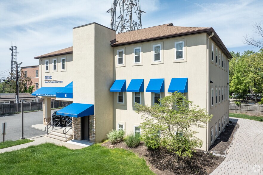 8 Marcella Ave, West Orange, NJ à vendre - Photo de l’immeuble – Image 1 sur 20
